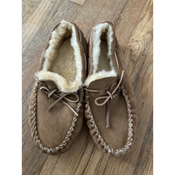 L.L.Bean Wicked Good Slippers Moccasins Men’s 9 WIDE Suede Tan Comfort Lounge - Picture 2 of 9